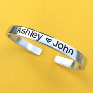 Customized Name Bracelet, Hand Stamped Aluminum Cuff Bangle, Anniversary Gift, Loved Ones, Children, Wedding Gift, Wife Gift, Mom Gift