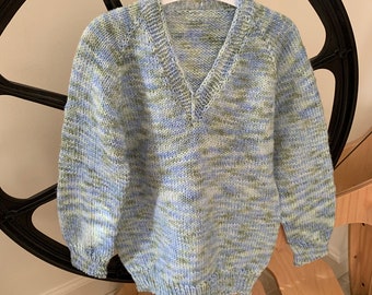 Hand knit child/toddler sweater - acrylic - 4T - CS48