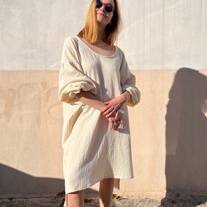 Minimalist backless dress offshoulder puff sleeve midi dress everyday oversized minimalist maternity dress simple backless long sleeve dress image 9