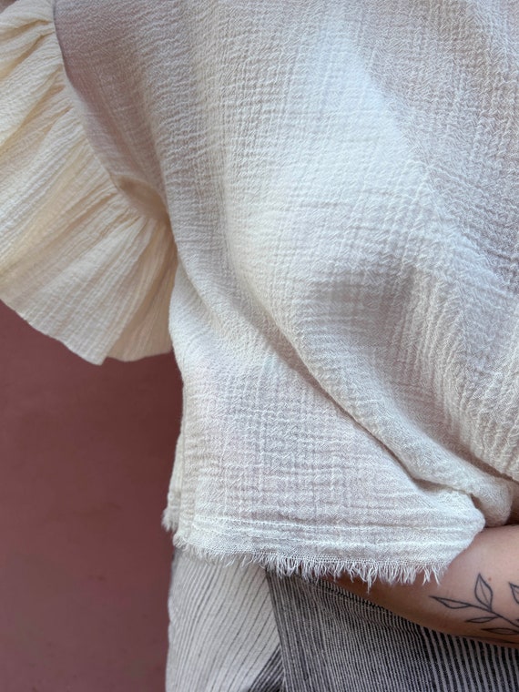 frill tattoo sheer tops gray FRILL TATTOO SHEER TOPS GRAY