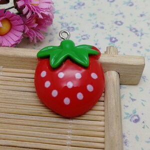 6/20 pieces plastic strawberry fruit pendant charm , resin handmade jewelry making DIY finding necklace earring decoration accessory BP0137
