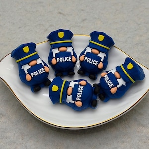Silikonpärla 3D-polis Polis Gnome Dvärg Focal Bead Charm Penna Hitta BS1862