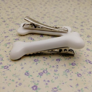 white color plastic resin Halloween bone alligator hair clip , handmade hair accessory head barrette clip headband jewelry finding BH0087