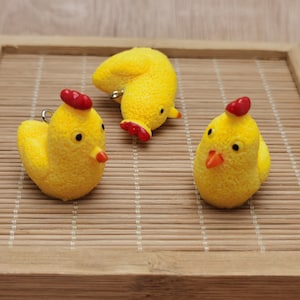 6/20 pieces plastic chicken chick pendant charm , resin handmade jewelry making DIY finding necklace earring decoration accessory , BP0547