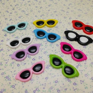 10/50 pieces plastic sunglasses sun glasses flat back cabochon charm , mix color resin flatback cab decoration bead pendant finding , BP0068