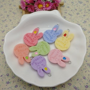 6/20 pezzi ciondolo in plastica coniglio coniglietto lepre, resina fatta a mano creazione di gioielli fai da te collana orecchino decorazione accessorio BP0440