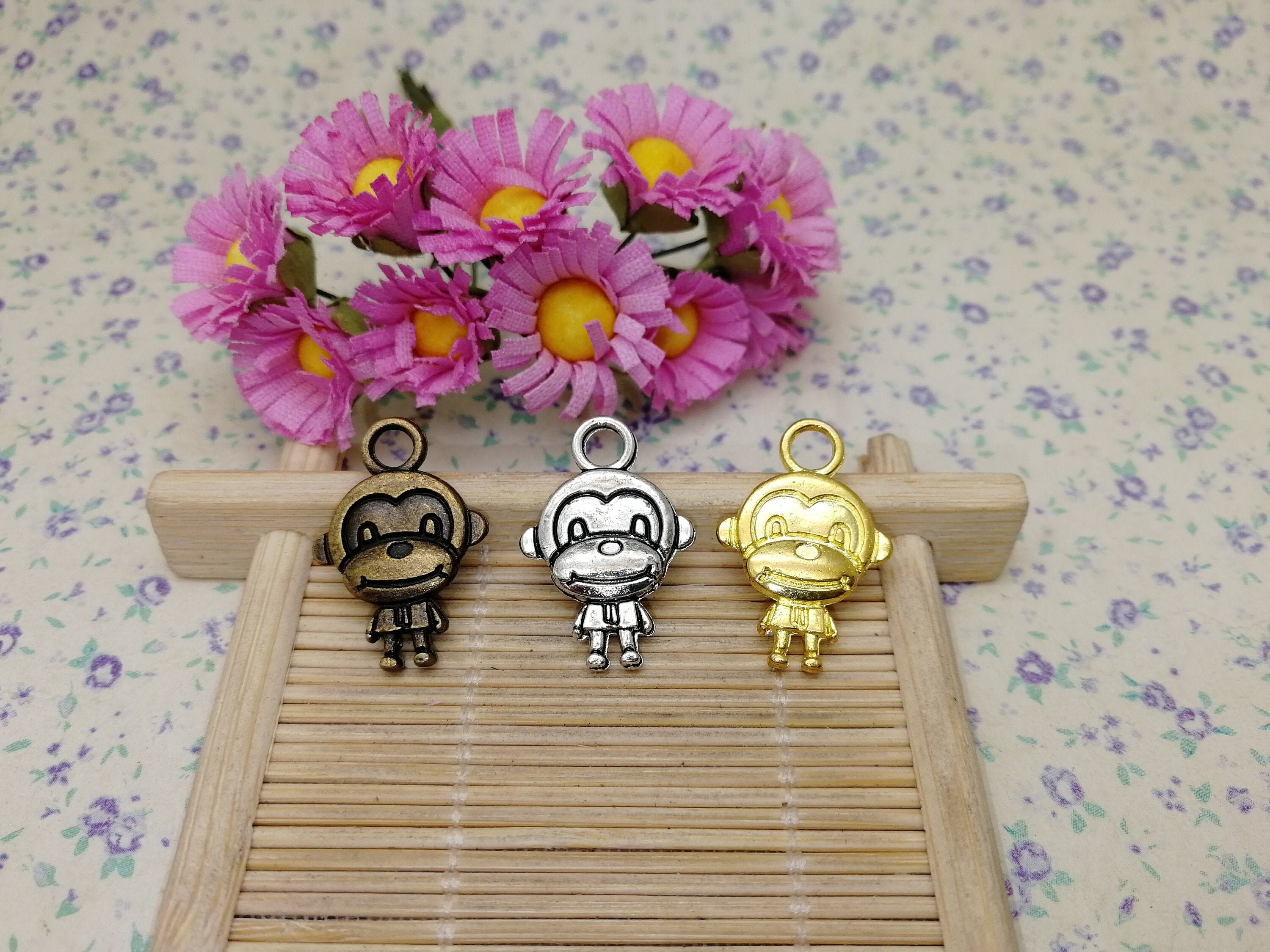 DALANE Acciaio Inossidabile Carino Gorilla Collana 18K Placcato Oro Ciondolo Scimmia Animali Gioielli Regali per le Donne Ragazze Charms Festa Bomboniere (Placcato Argento