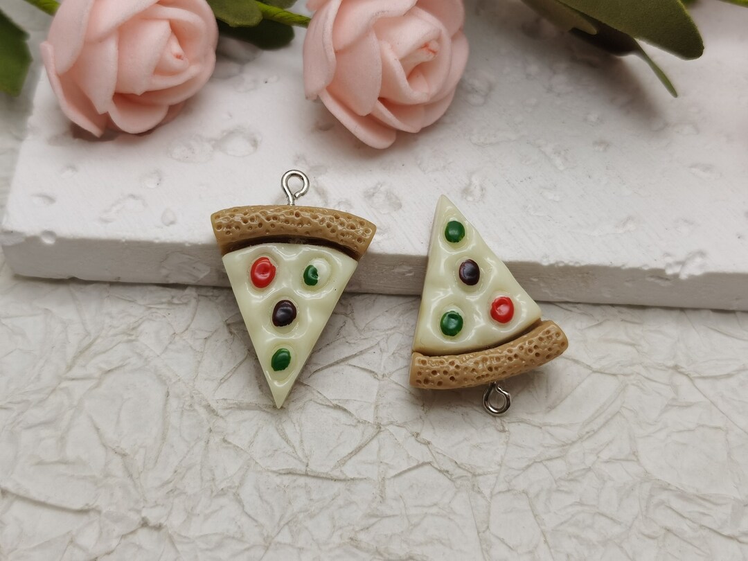 6/20 Pieces Plastic Pizza Pizzeria Pendant Charm , Resin Handmade