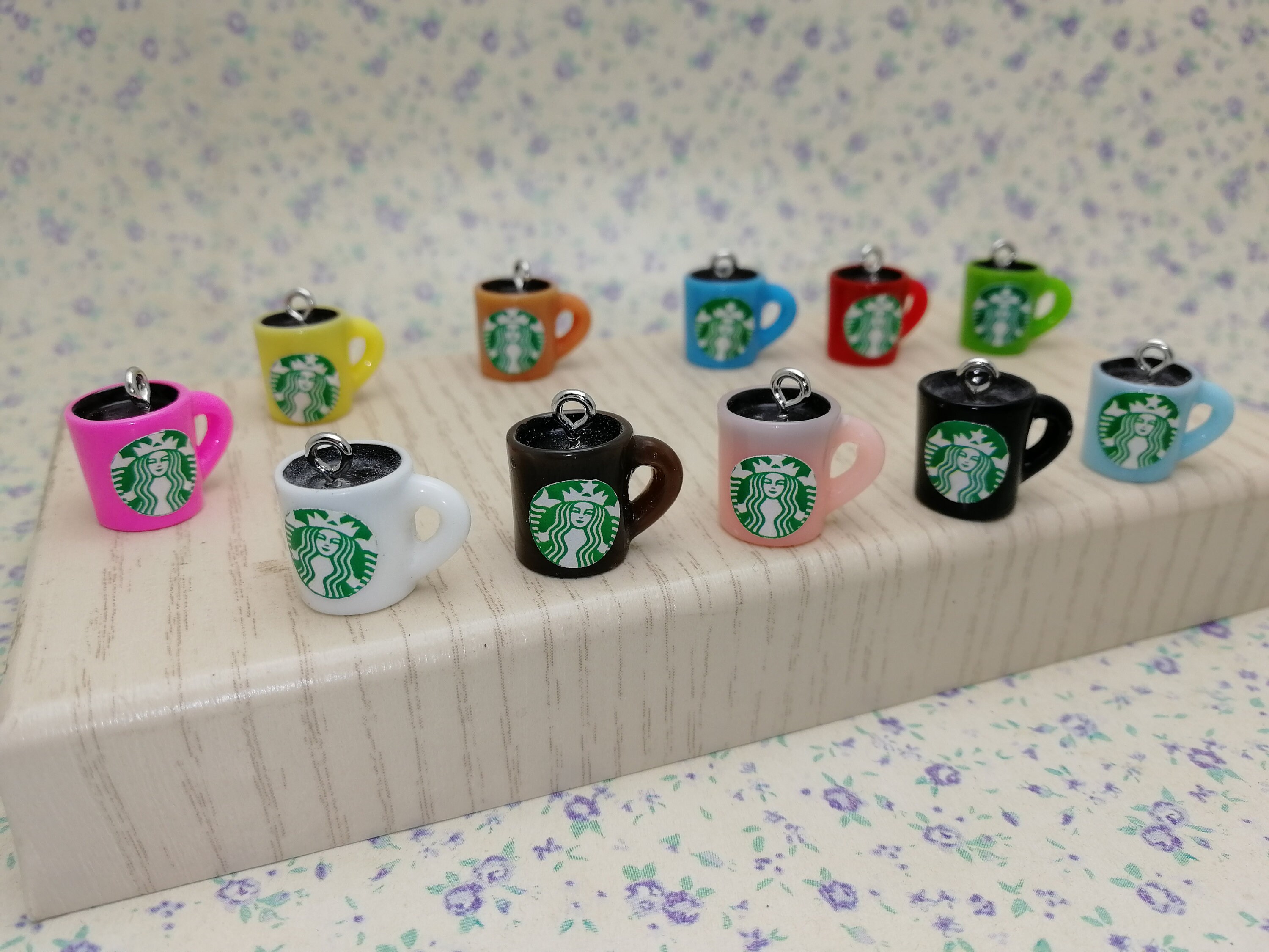 Theaque 24 ciondoli a forma di tazza da caffè, in resina imitazione cibo, graziosi ciondoli pendenti a forma di bevande, 17,5 ~ 20 mm, per fai da te, orecchini, bracciali, collane e