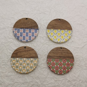 2/10/50 pieces Wood & Resin Earring Components Boho Charm , Plastic Round Coin Disc Circle Shape Earring Dangle Drop Finding Pendant BW8027