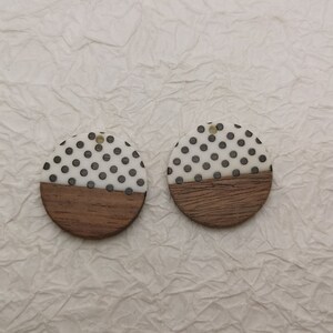 2/10/50 pieces Wood & Resin Earring Components Boho Charm , Plastic Round Coin Disc Circle Shape Earring Dangle Drop Finding Pendant BW8023