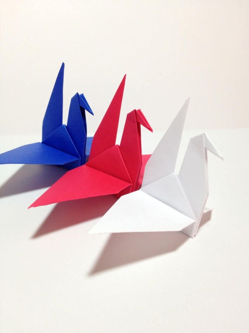 Military Wedding Origami Cranes Patriotic Theme Red White Blue Origami 4th Of July Independence Day Photo Backdrop Place Card Holder