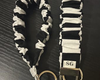 Black and white checkered scrunchie keychain wristlet