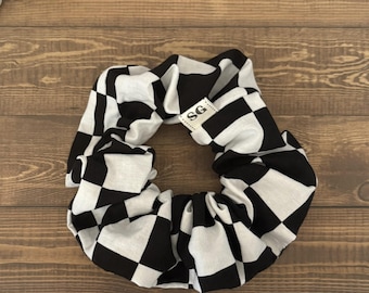 Black and White checkered hair scrunchie