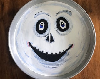 Vintage Hand Painted Pie/Cake Tin, Primitive, Halloween, Ghost Decoration, Spooky Halloween Spirit