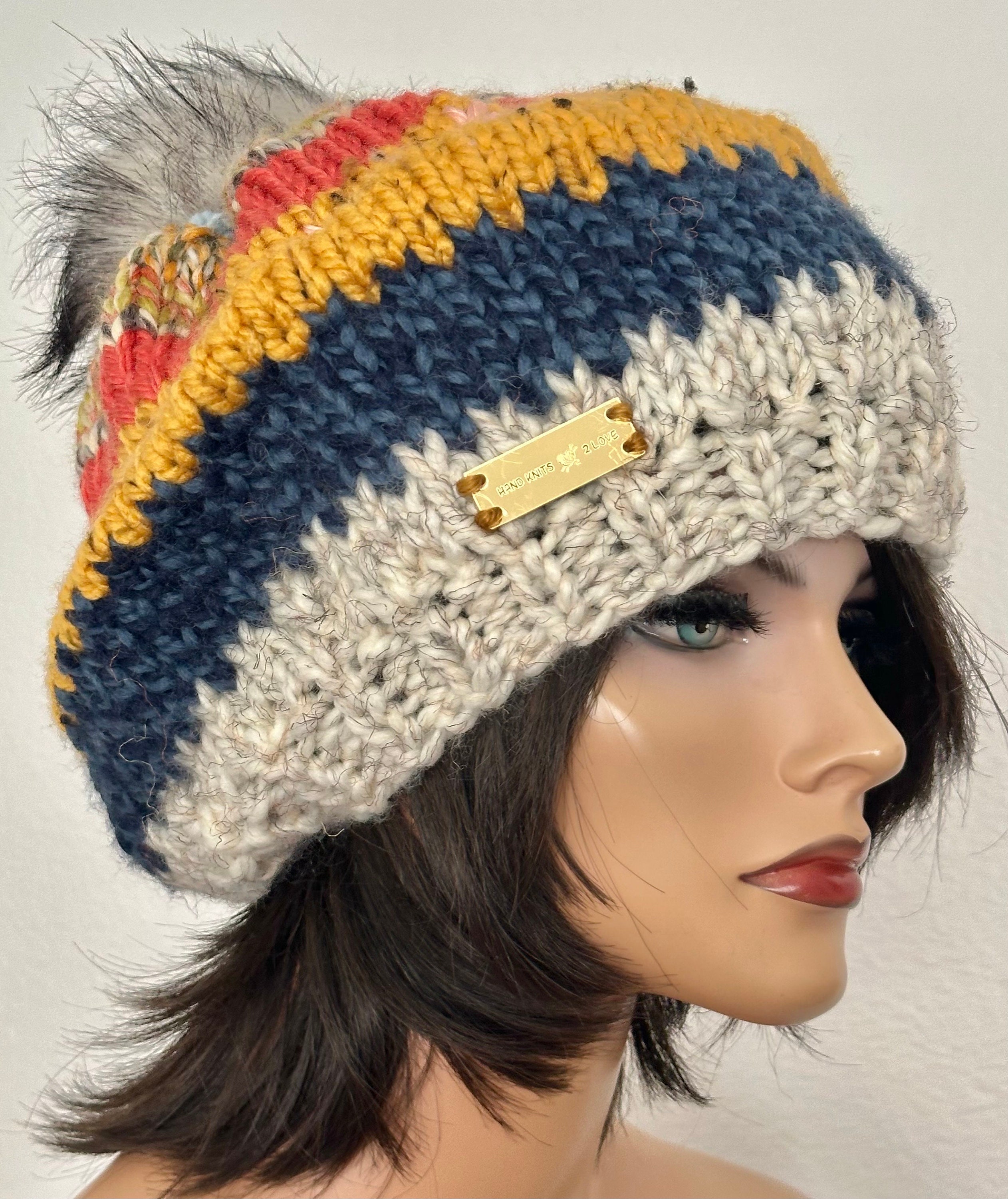 Hand Knits 2 Love Beanie Slouch Cap Faux Fur Pom Pom Semi  display picture 3