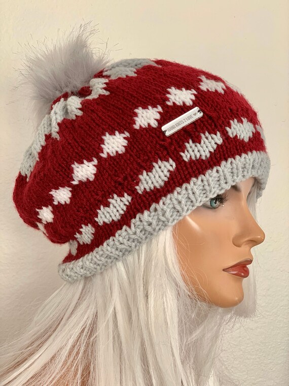 Hand Knits 2 Love Slouch Beanie Hat Hearts Valentine Fair-isle Faux Fur Pom Pom Hand Knits 2 Love Slouch Hat Beanie Cap Fair-isle Faux Fur  main image 4