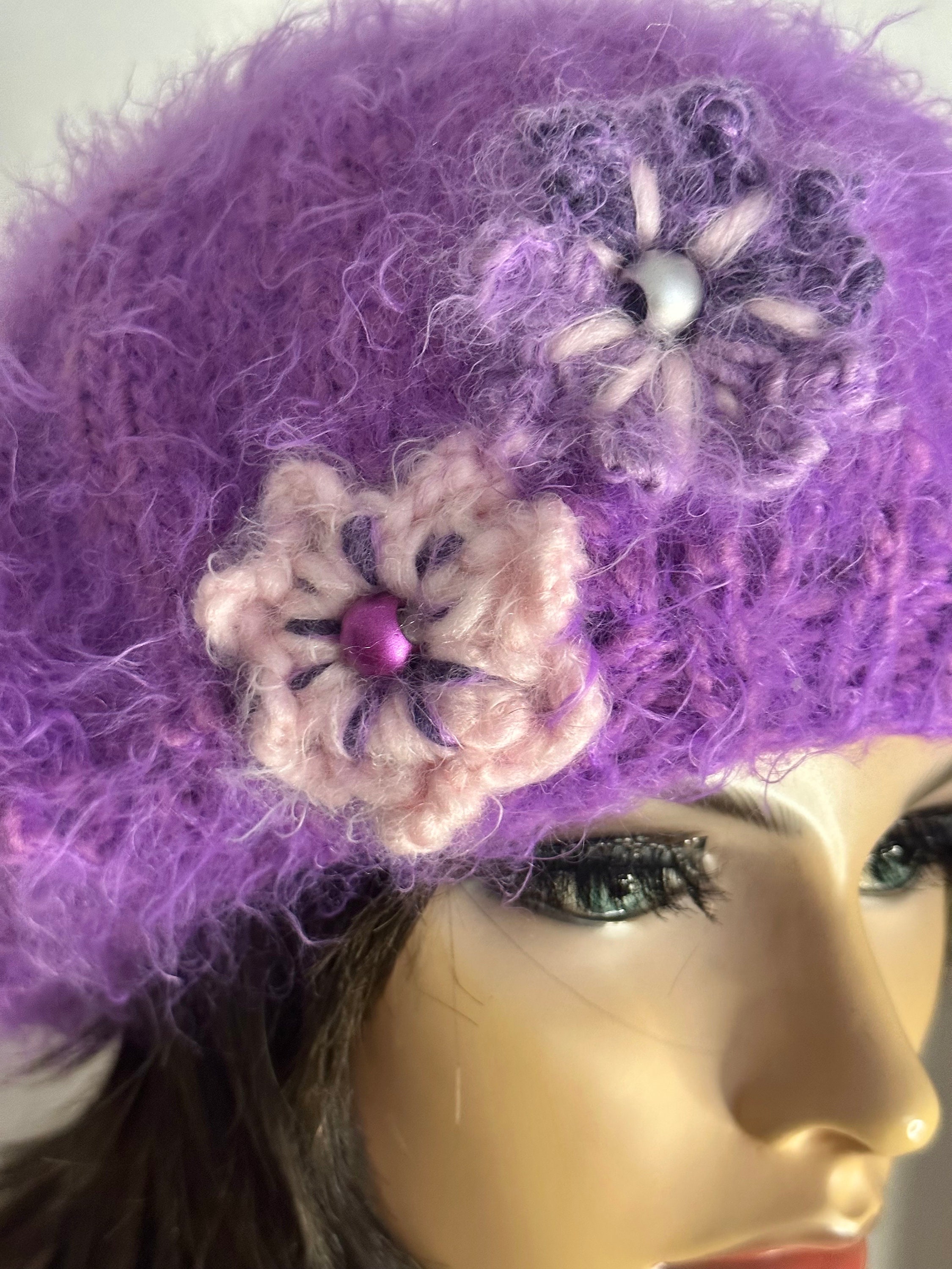 Hand Knits 2 Love Slouch Beanie Hat Cap Beret Flowers Beads  display picture 1