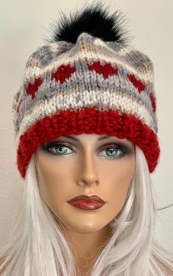 Hand Knits 2 Love Beanie Hat Cap Hearts Fair-isle Designer  display picture 1