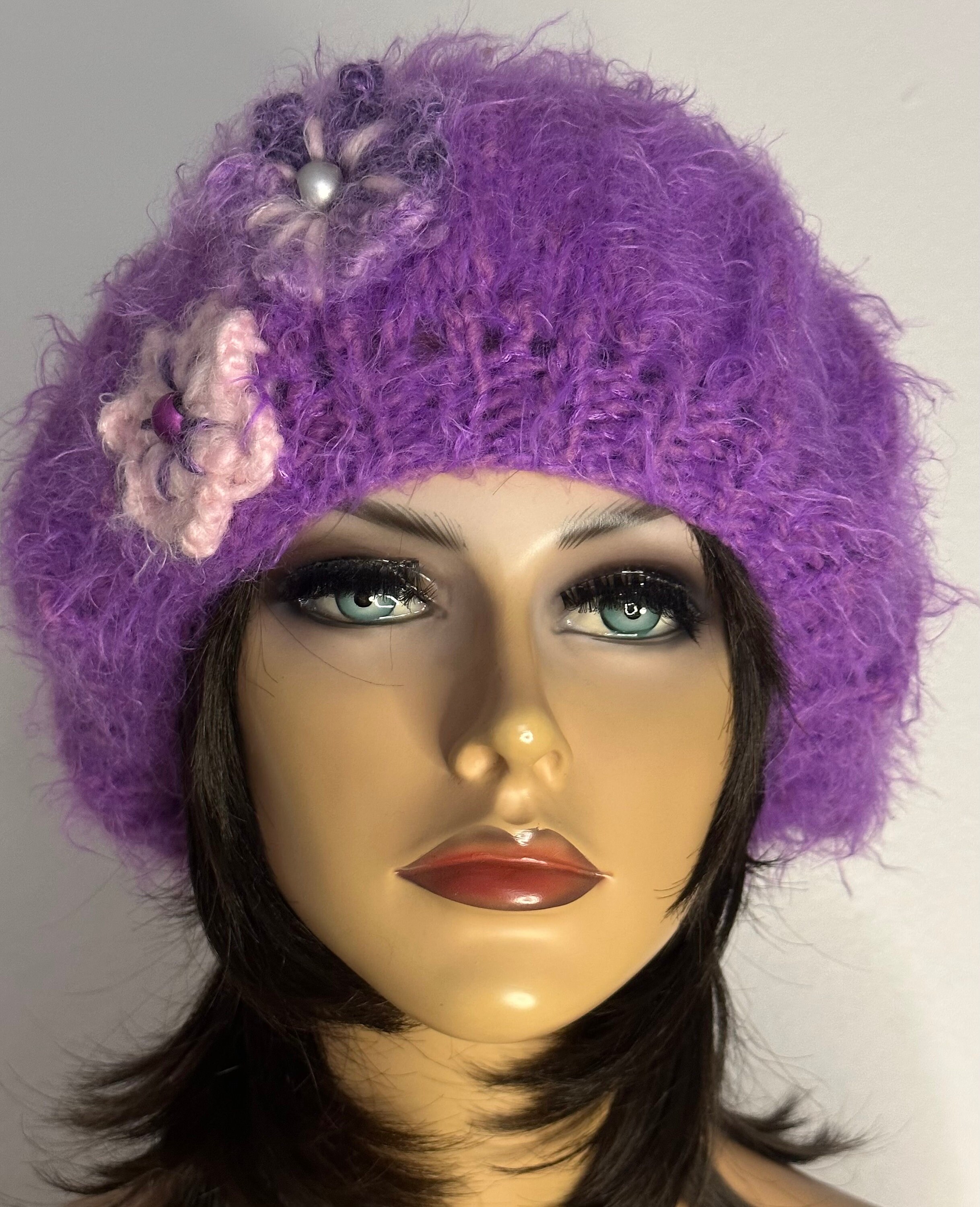 Hand Knits 2 Love Slouch Beanie Hat Cap Beret Flowers Beads  display picture 2