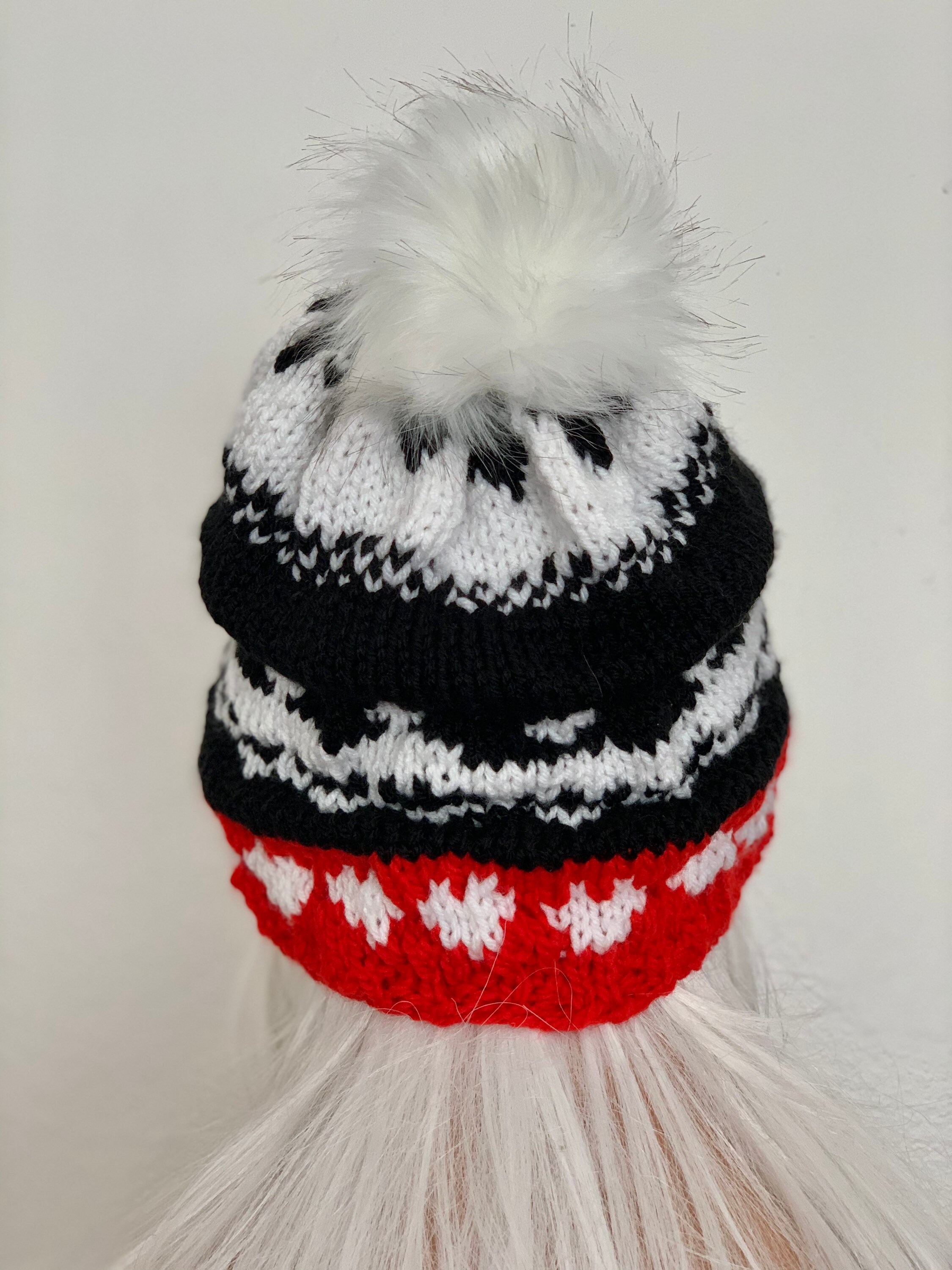 Hand Knits 2 Love Beanie Hat Cap Fair-isle Hearts Faux Fur  display picture 1