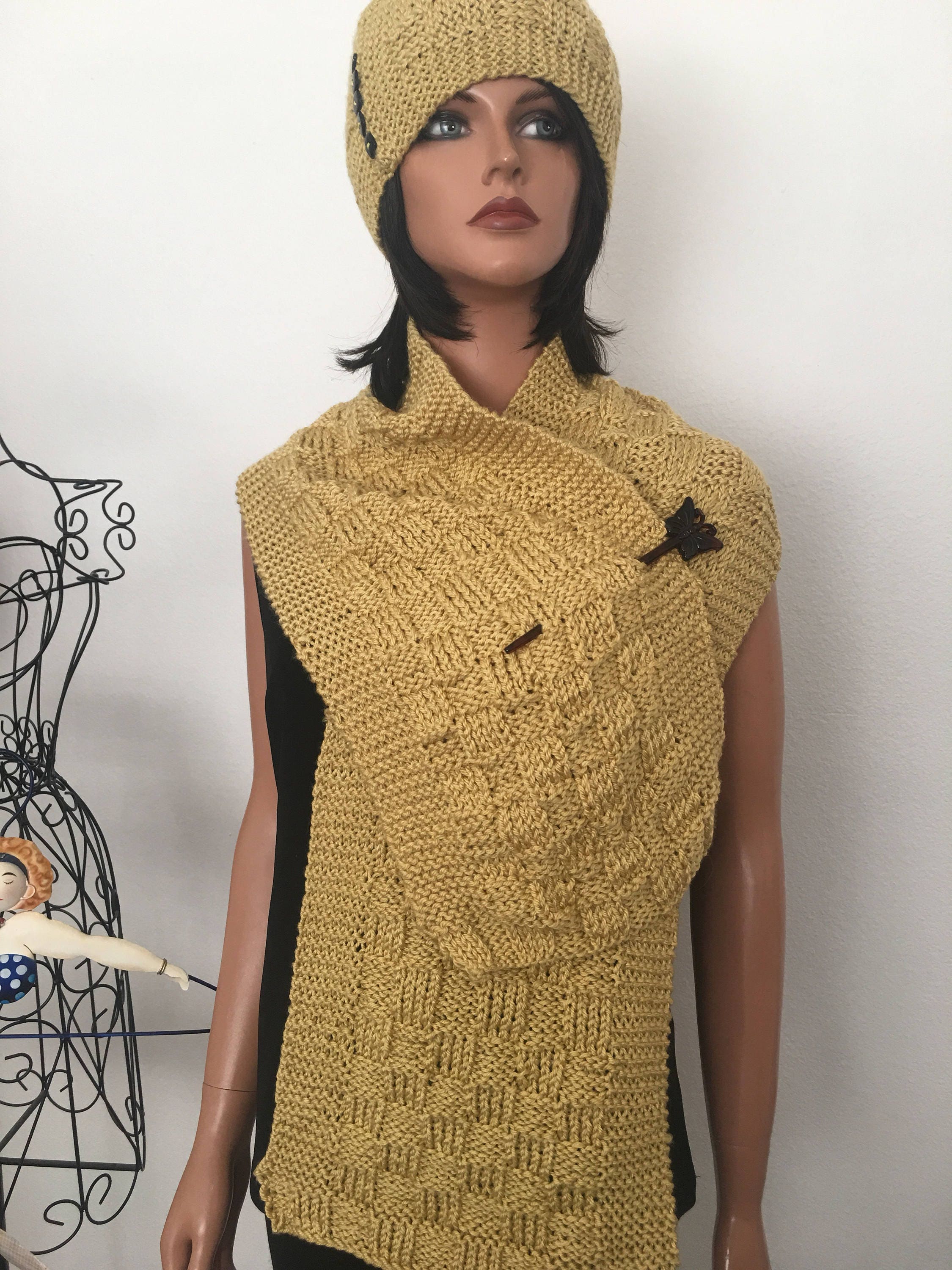 Hand Knits 2 Love Beanie Scarf Set Designer Hip Hand Knits 2 Love Set Beanie Hat Cap Neck-warmer Scarf  main image 4