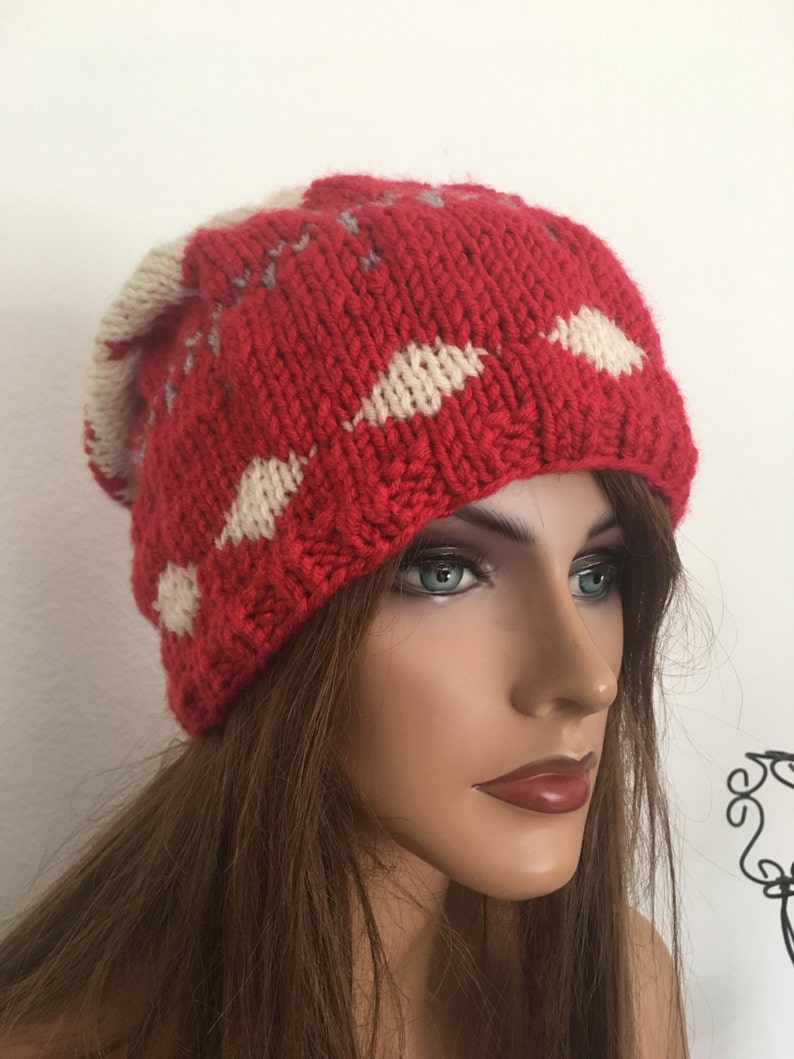 Hand Knits 2 Love Beanie Hat Slouch Brret Cap Designer Fashion Christmas Candy Cane Female Winter Ski Gift