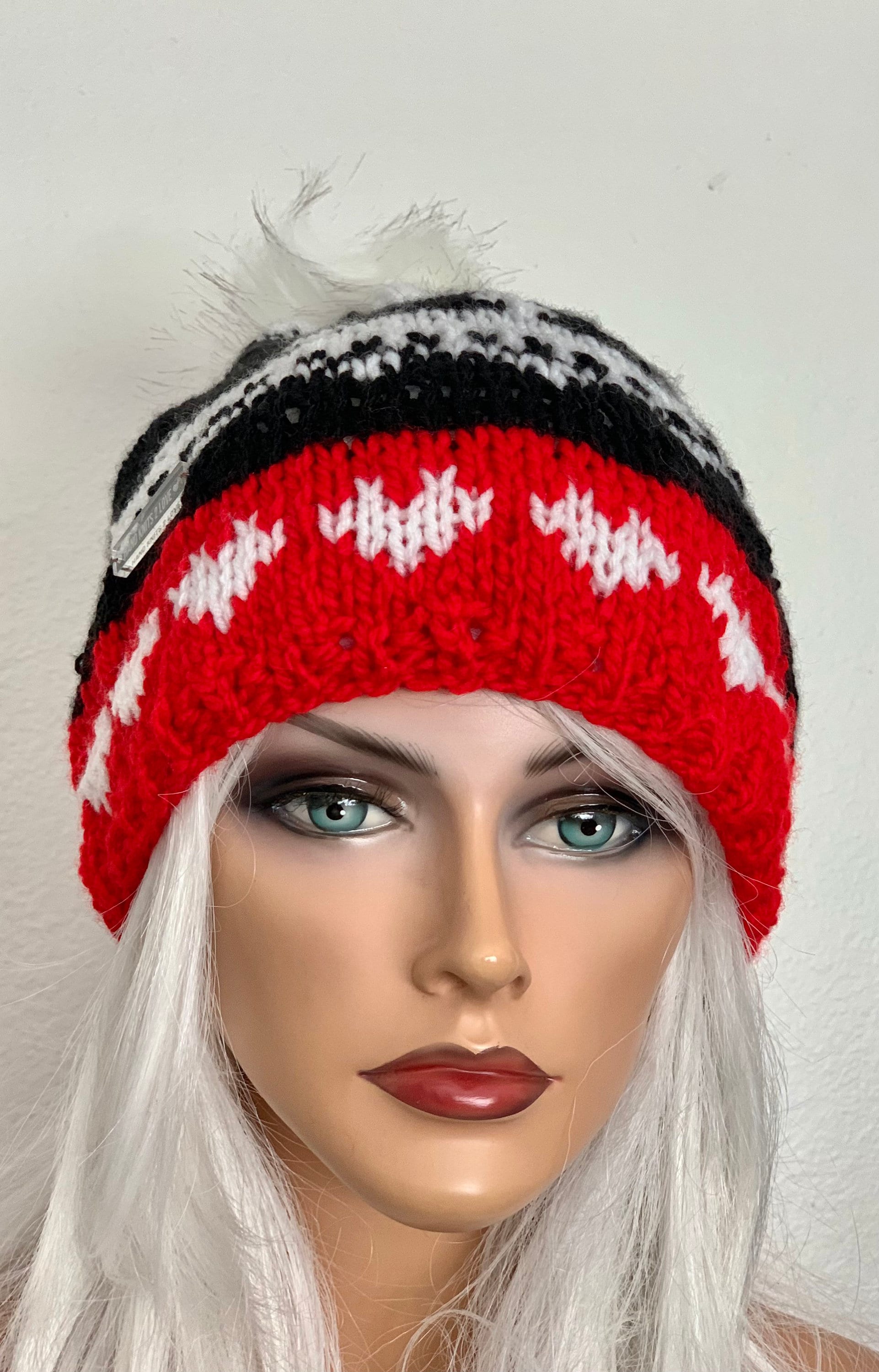 Hand Knits 2 Love Beanie Hat Cap Fair-isle Hearts Faux Fur  display picture 2