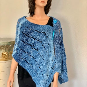Hand Knits 2 Love Shawl Wrap Ombré Denim Blue Cables Braids Lace Four Season Fashion Designer Hip Gift Female Birthday Waves Versatile Chic