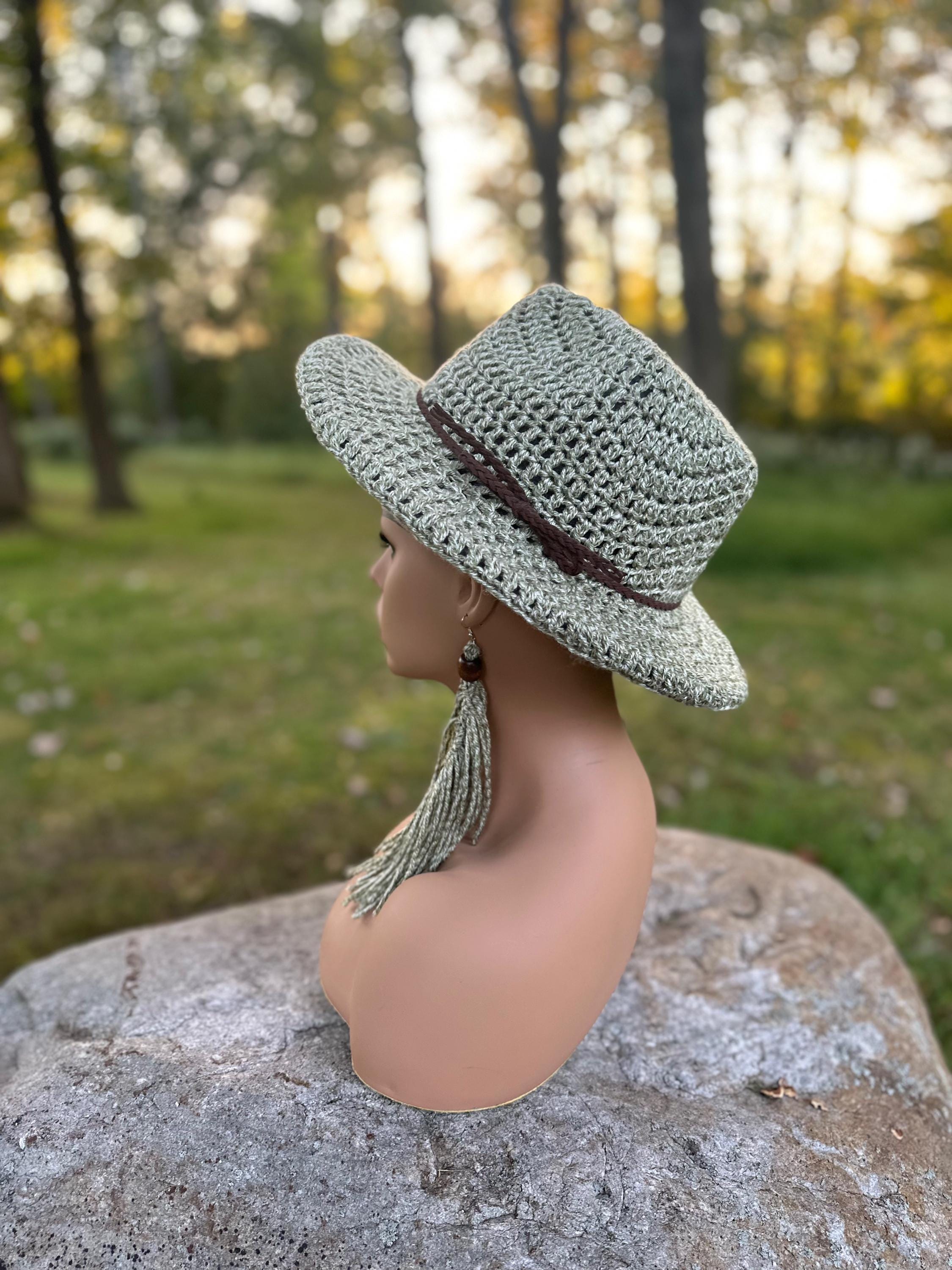 NWT Versatile Embossed Crochet Fedora With An Adjustable Drawstring. NWT Versatile Embossed Crochet Fedora With An Adjustable  main image 3