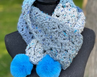 Chunky Scarf with Poms