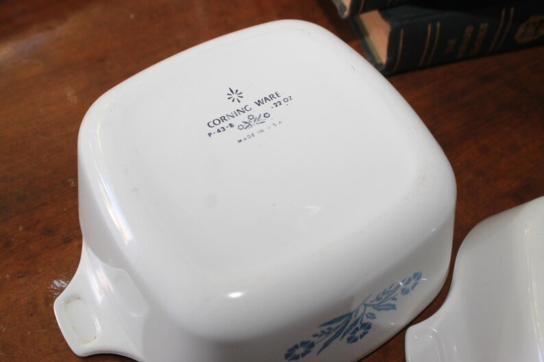 Tupperware Set 2 Colini Da 1 Litro Bianco E 2 Litri Blu, Con Beccuccio E Manico, Lavabili In Lavastoviglie - 3