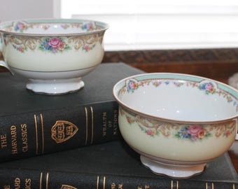 A rare pair of Paul Muller, Selb Bavarian China Tea Cups- Selb Bavaria | German Porcelain | German tea cups | Paul Muller | Vintage tea cups