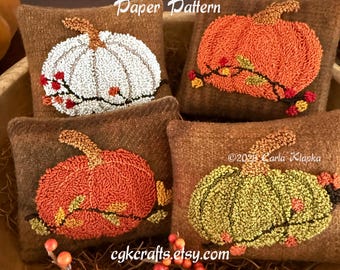 Pumpkins And Bittersweet Punch Needle On Wool Paper (Mailed) Pattern