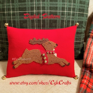 Christmas Reindeer Punch Needle On Wool Pillow Digital E-Pattern