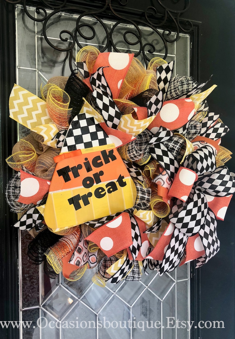 Front door wreath Fall Wreath Halloween Wreath Ready to ship Wreath for door Halloween Decor Halloween Party candy Corn Decor