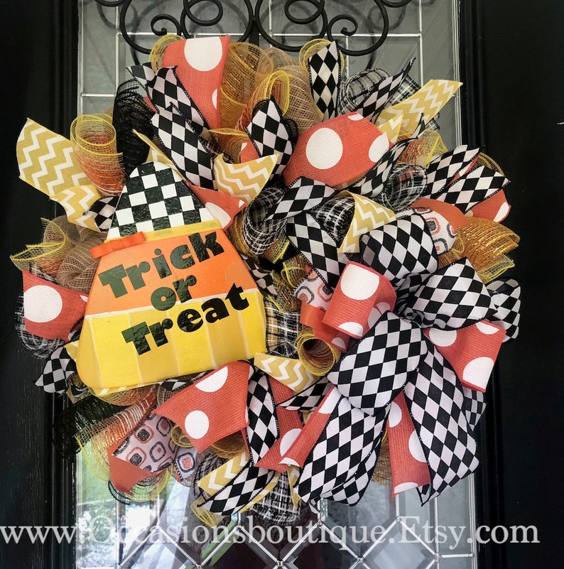 Front door wreath Fall Wreath Halloween Wreath Ready to ship Wreath for door Halloween Decor Halloween Party candy Corn Decor