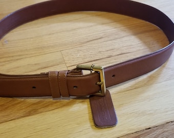 Genuine COACH Brown Burgundy Leather Brass Buckle Size 26/65  display picture 1