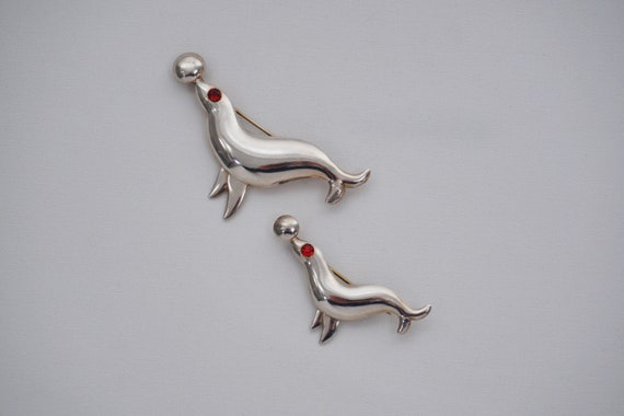 Art Deco Sterling silver pins brooches pair seals… - image 2