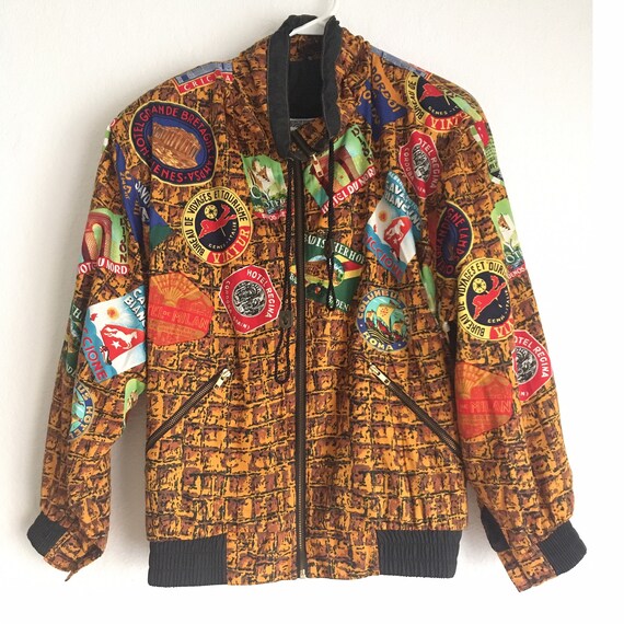 1990s /// Hip Hop Wacky Print Streetwear Travel Bo