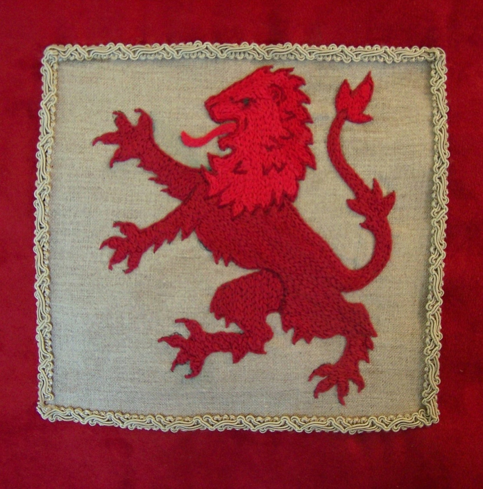 CUSTOM HAND EMBROIDERY Crewel Embroidery on Linen or Cotton Etsy