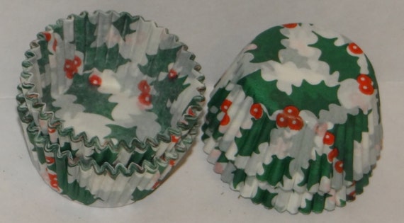 FREE SHIP Christmas Holly Candy Cups Candy Making Supplies Size 5