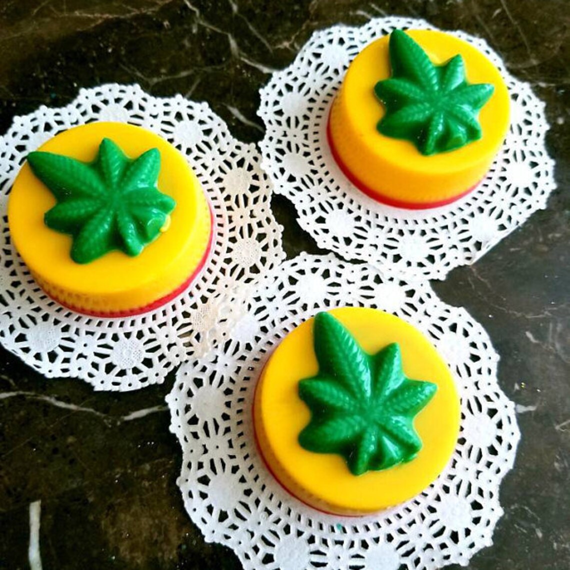 Marijuana Pot Leaf Oreo Cookie Chocolate Candy Mold 1661 Etsy