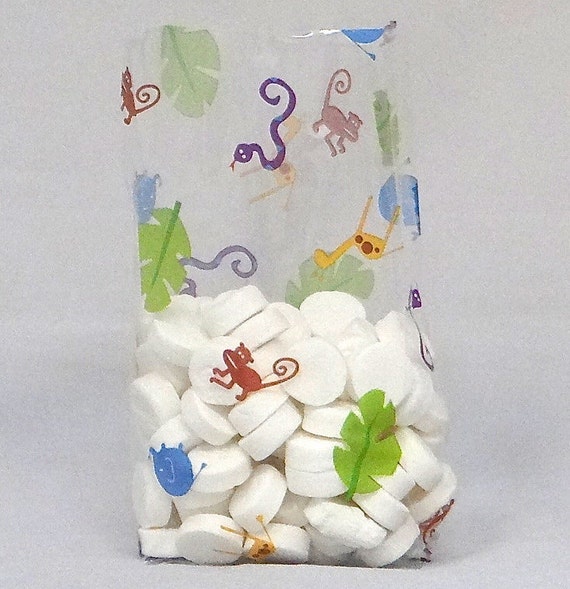 New CHRISTMAS CELLO PARTY GIFT BAGS 25 Count TREAT BAGS with Ties ~ Poinsettia 