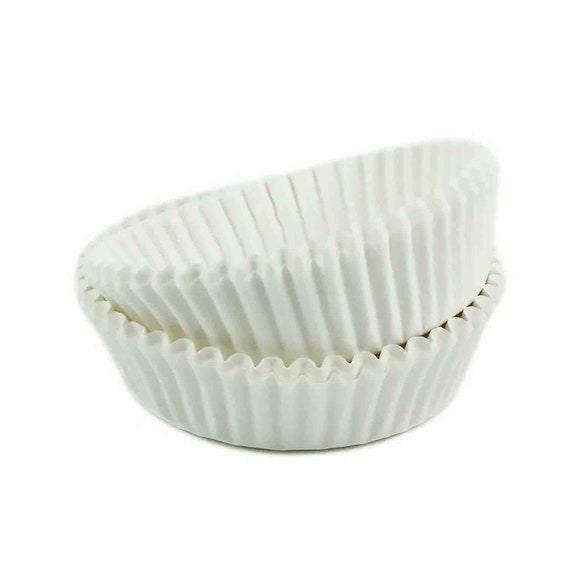 White Candy Cups Candy Making Supplies Size 601 Use for Oreos, Peanut  Butter Cups, Etc 
