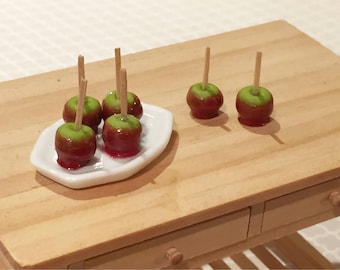 Dollhouse Miniature Candy Apples - 12th scale miniature food