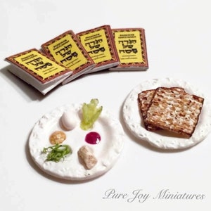 Dollhouse Miniature Jewish Passover Set - seder plate - matzah - haggadah - Passover 12th scale miniature