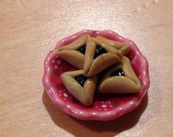 Dollhouse Miniature Jewish Hamantashen for Purim - 12th scale dollhouse miniature food