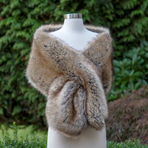 Brown faux fur wrap bridal shawl faux fur shrug made of fox imitation fur