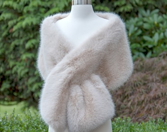 Blush faux fur wrap bridal shawl faux fur shrug made of fox imitation fur